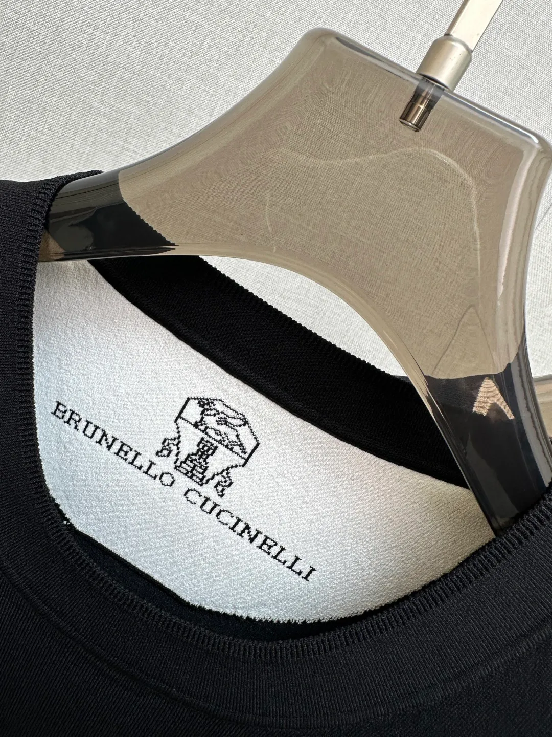 BC top quality 2026 new short sleeves! Original custom fabric, soft to the touch. Top imported private goods, fashionable design and trendy short sleeves, without losing luxury. There is no doubt about the quality. The upper body effect is amazing, luxury official website Same Style! Size: M-3XL